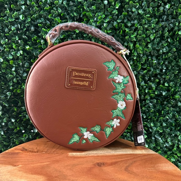 Loungefly The Lord of the Rings Floral Hobbit Door Figural Crossbody Bag - Picture 3 of 5